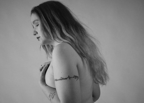 Sity model sexy photo