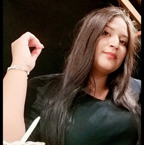 Genita star nude archive