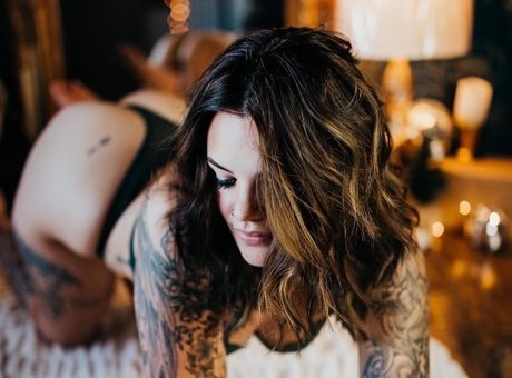 Yasmine naked star img