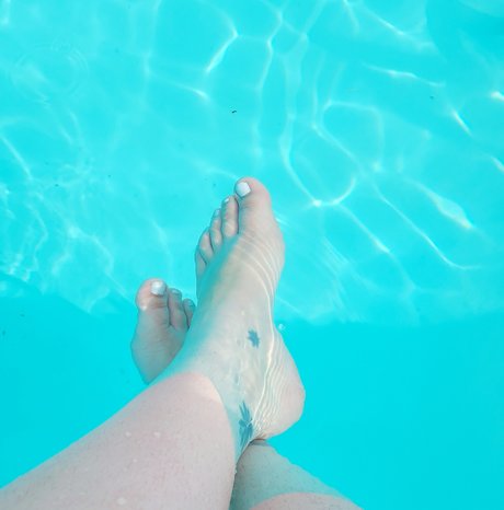 Nerdy art pornstar galleries