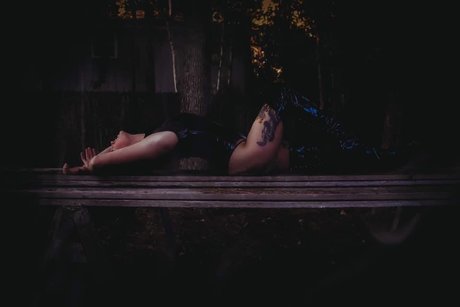 Sapphire The Succubus erotic pornstar photo