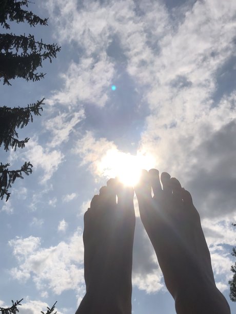 FeetFamily model erotic img