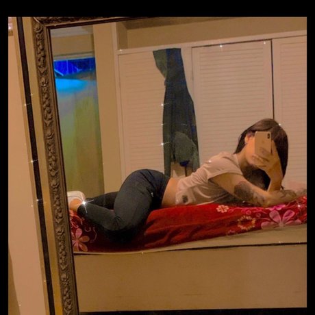 Michell Ortiz free model image