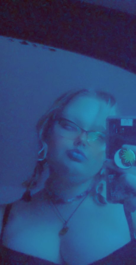 Addison Lorraine nice pornstar img