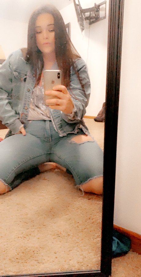 Emily Seals art star gallery