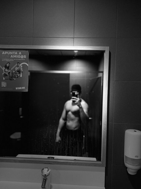 Unknow_ porn model gallery