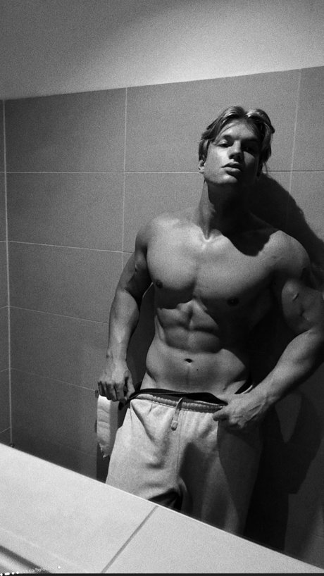 thearniboy model adult images