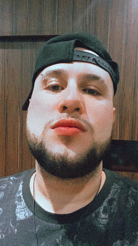 Mannyzera best model pictures