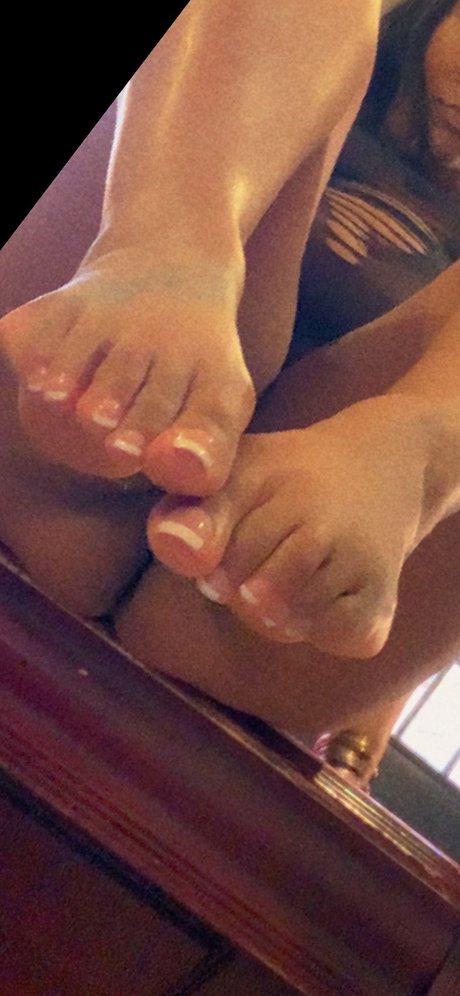 Tina Rae_ model hot pics