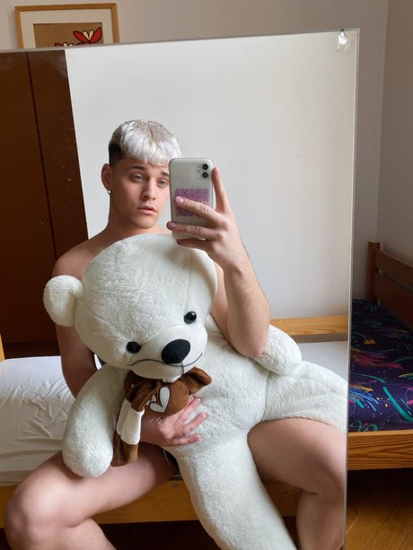 PeterHarrisFREE adult actress img