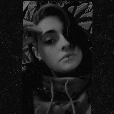 Kayven Rhiannon high quality model gallery