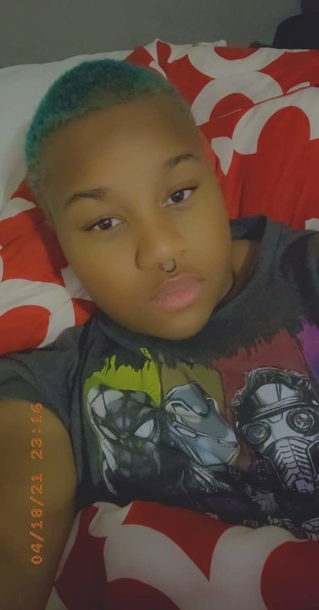 Alyx Wolff xxx actress photos