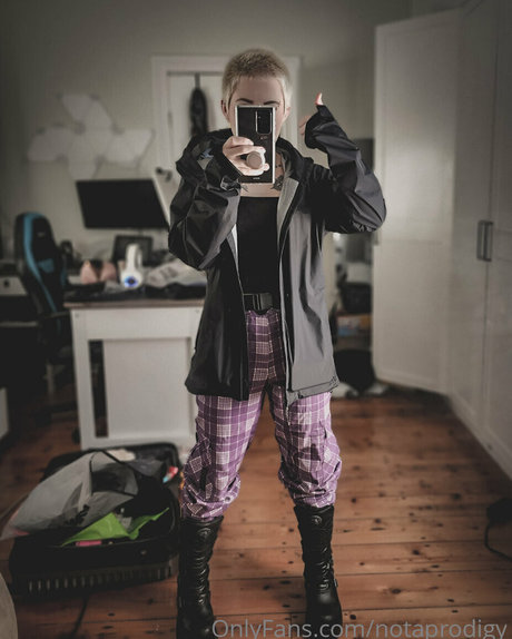 Notaprodigy adult actress galleries