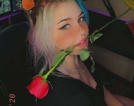 Paliza art actress galleries