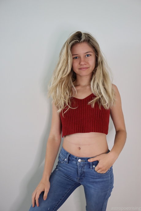 astropoetrising hd actress images