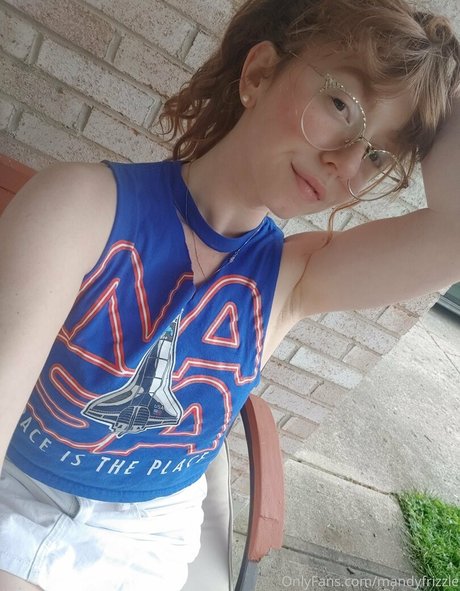 female onlyfans nude archive