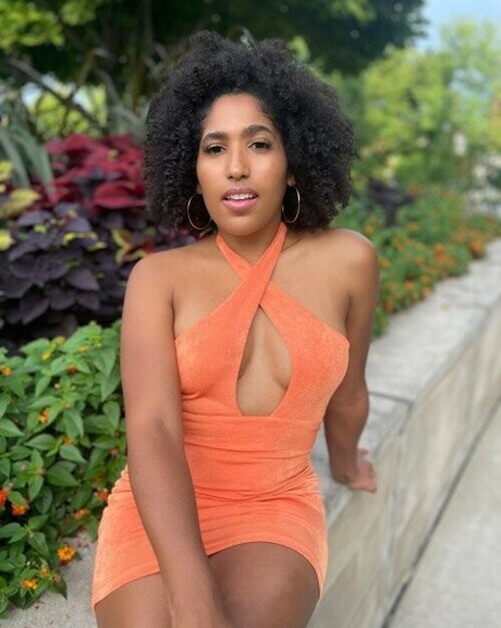 amateur mom onlyfans pornos img