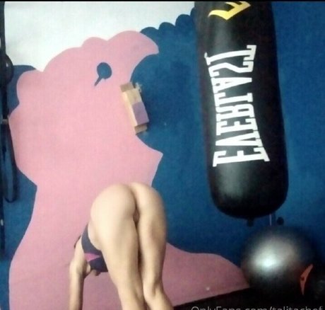 extreme squirt onlyfans hd image