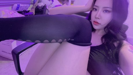 close up onlyfans art naked gallery