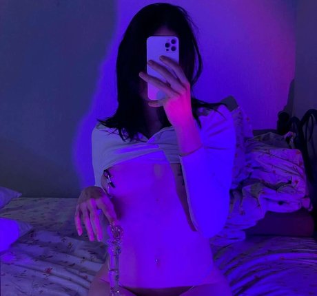 asyapixie nudes model archive