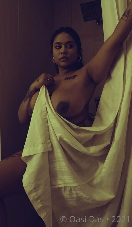 Oasi Das art actress pic