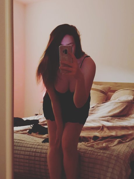 Rogue White star erotic img