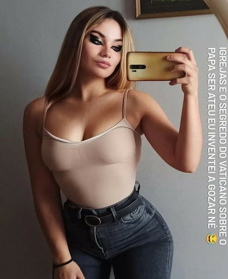 Flavia de Sousa_ model high quality photos