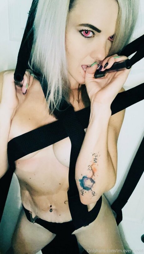 skinny redhead onlyfans sexy nudes pic