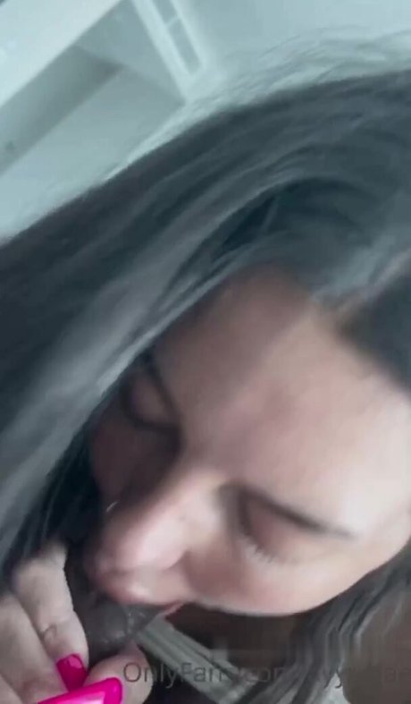 ayyyejae erotic pornstar galleries