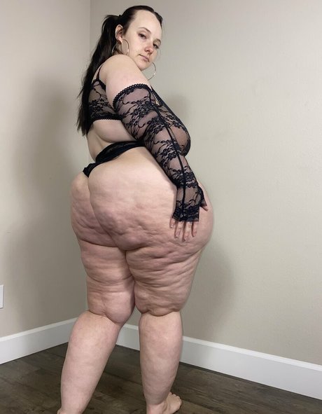 Jexkaa Wolves pornstar naked photos