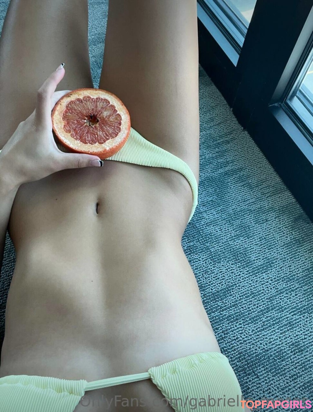 Gabrielle Moses star nude image