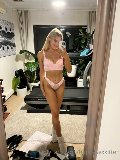 Julia Chapman best model images