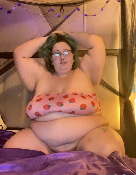 megbebad sexy model gallery