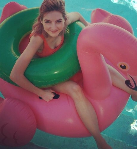 LDShadowLady star art image