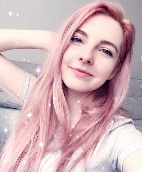 LDShadowLady nudes model pics