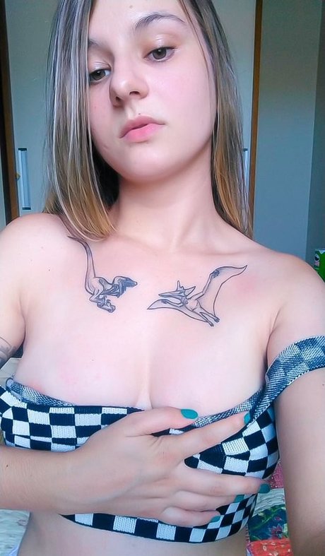 Ana Karolina Eisen nudes actress photos