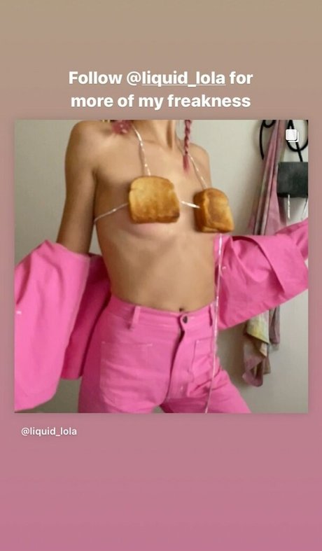 Lola Abbey pornstar sex img