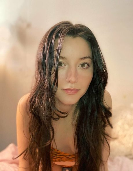 lanaroze star free pics