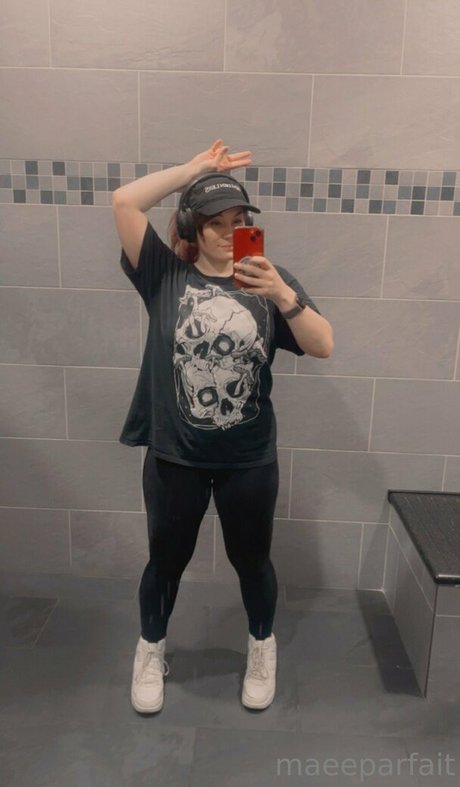 maeeparfait model free pic