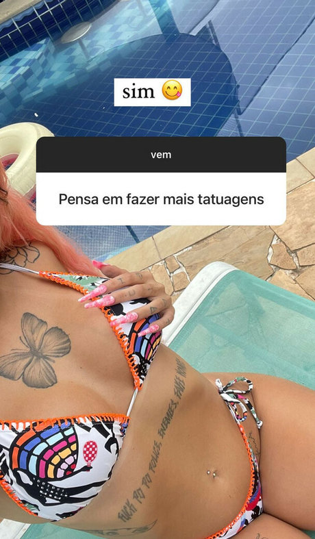 Azzy MC star high quality photo