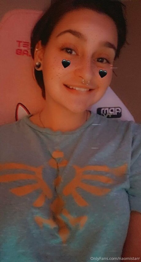 naomistarr star nudes picture