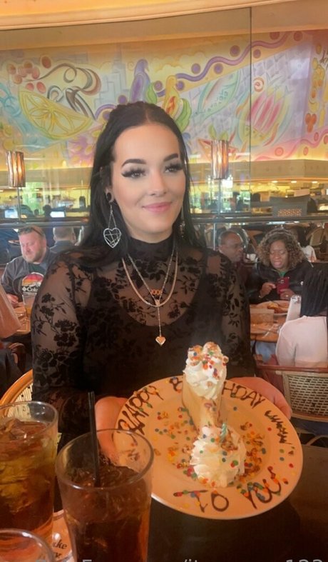 its nessa123 model exclusive photo