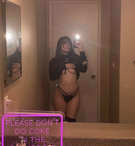 Callmerai pornstar exclusive galleries