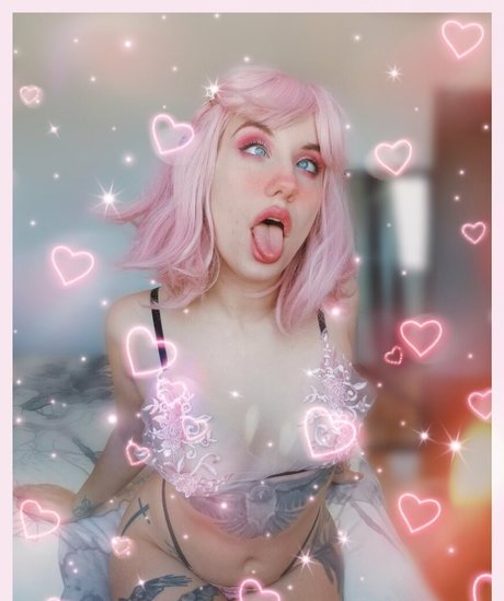 xoklautease star exclusive pics