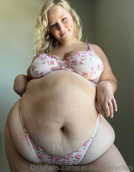 ceciliaxemilyclips pornstar exclusive images