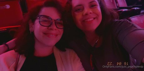 just peachpievip adult model photo