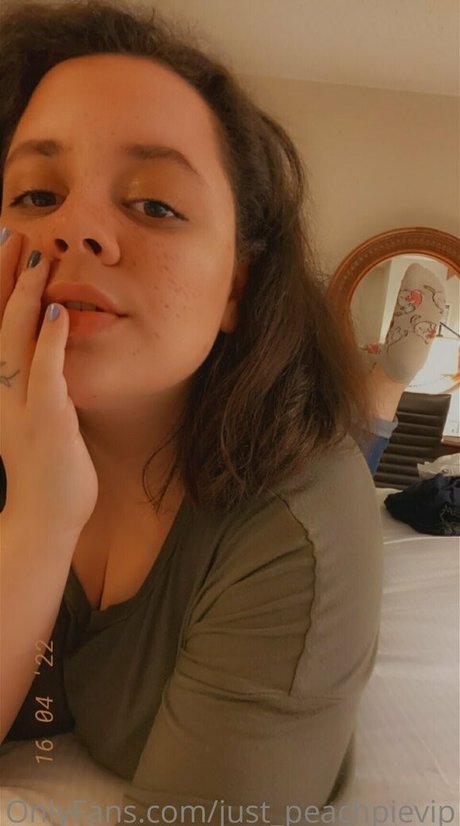 hot mature onlyfans sexy image