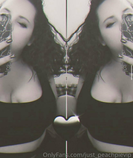 just peachpievip star xxx pictures