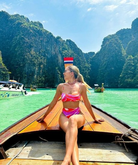 Lorena Improta pornstar nude images