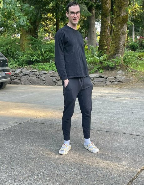 marstonhefner nude pornstar photo